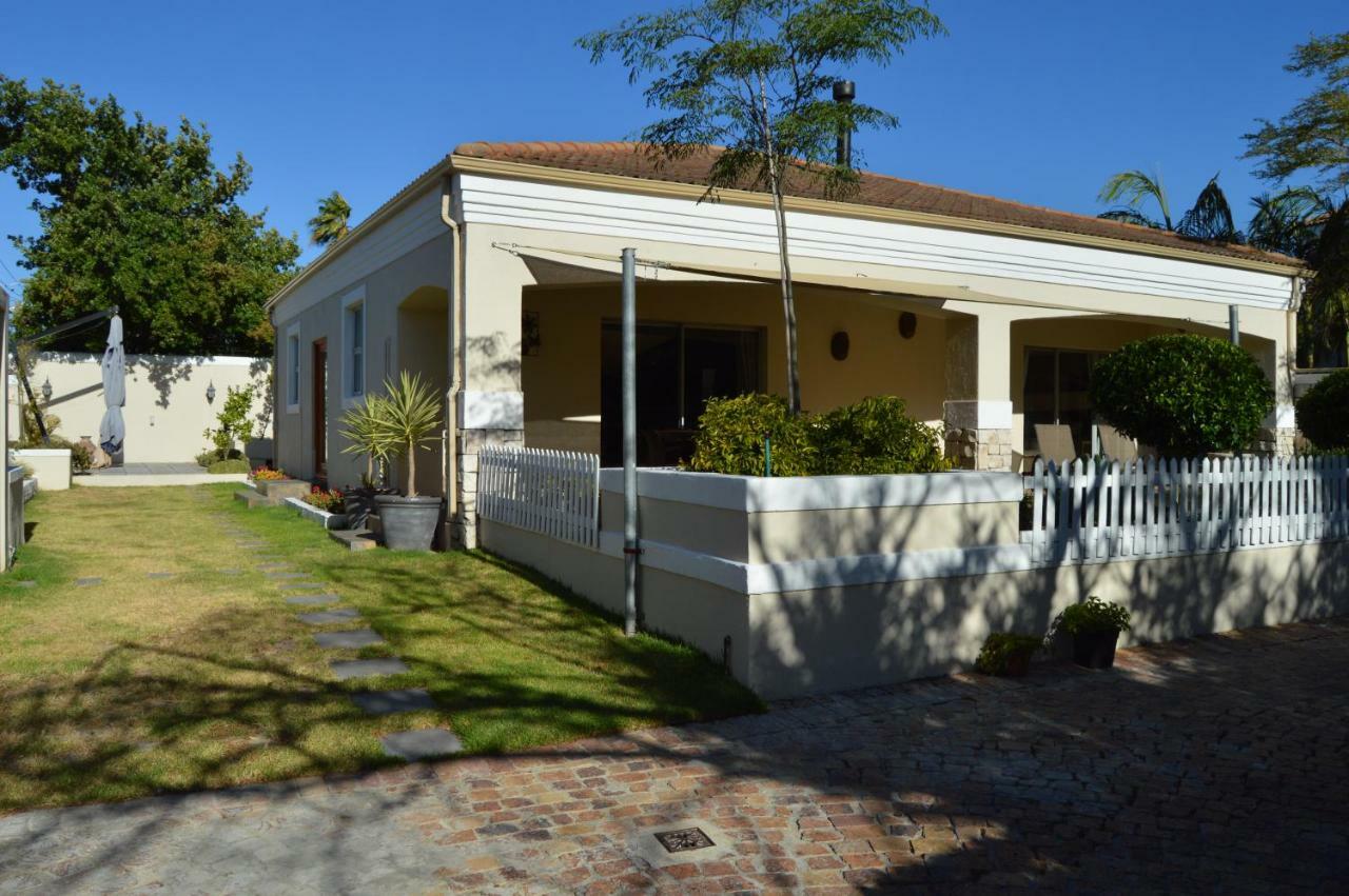 African Palm Cottage And Guesthouse Durbanville Exterior foto