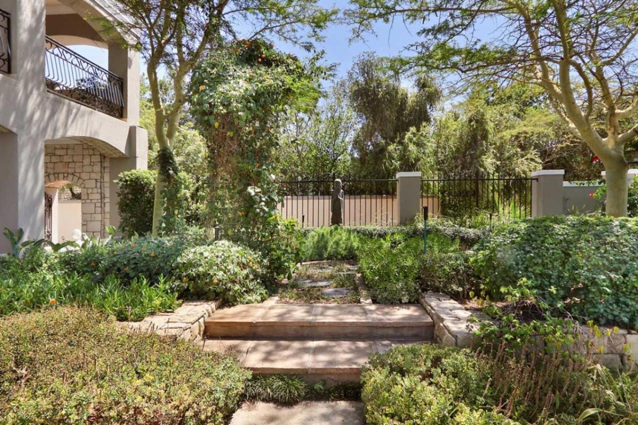 African Palm Cottage And Guesthouse Durbanville Exterior foto